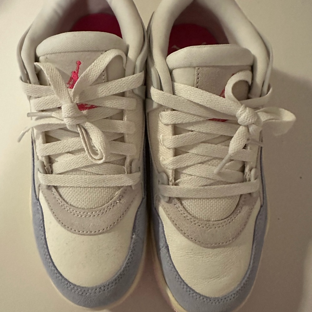 Jordan Air 4 RM in Photon Dust and Hyper Pink